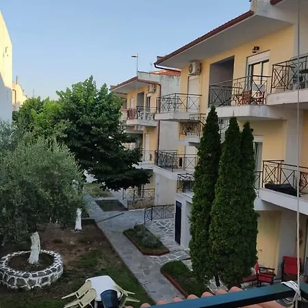 Stylish 1-bdrm Family Apartment, Kallithea Apartment